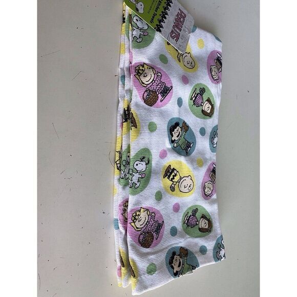 2 Pack Peanuts Snoopy Charlie Brown Gang Easter Eggs Kitchen Towels 16 X 26” NEW - Picture 9 of 14